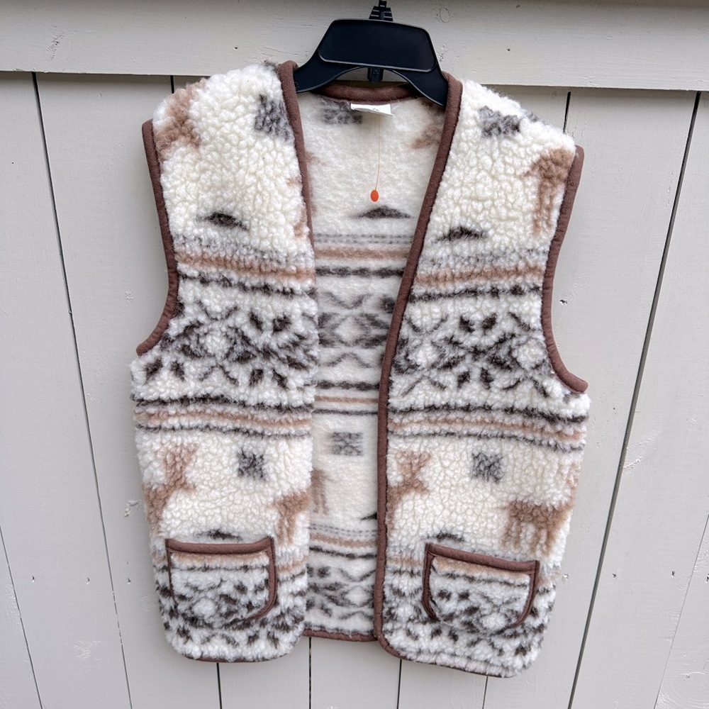 Vintsge Faux Sheepskin Sherpa holiday lodge reindeer Vest Size M